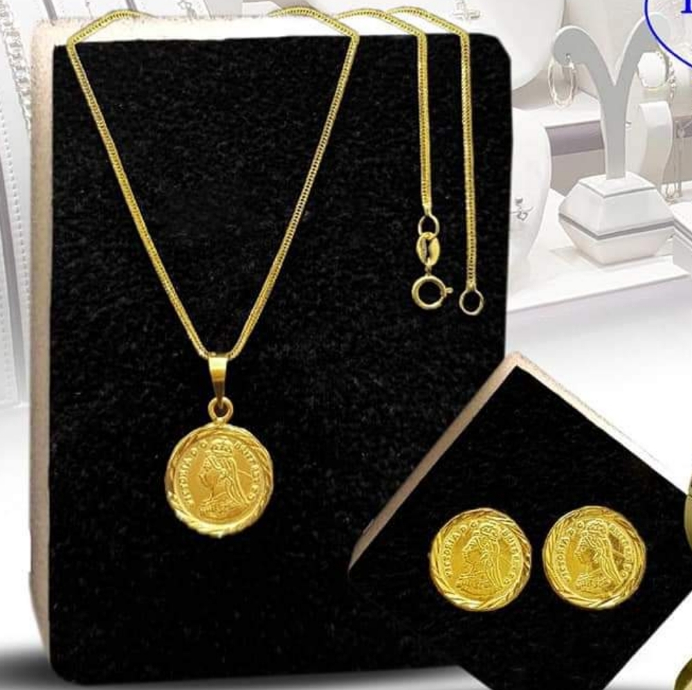 Set 18k saudi gold